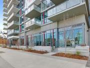 SE facing corner unit Calgary Pet Friendly Apartment For...