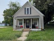 Se Michigan Ave, Topeka, Home For Sale