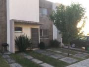 SE REMATA CASA EN FRACC PEDREGAL EL BOSQUE A 20 MIN DEL...