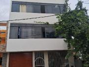 SE REMATA PRECIOSA CASA DE 3 PISOS + TERRAZA VILLA EL...