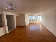 Se renta apartamento excelente ubicacion en Alamos Pereira