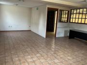 Se renta Bodega comercial