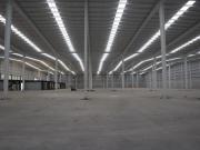 se renta bodega nueva en ixtapaluca en parque industrial...