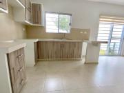 Se renta Casa Ampliación Senderos con vigilancia