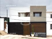 Se renta casa amueblada y equipada en Lomas del Santuario