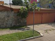 SE RENTA CASA CON EXCELENTE UBICACIÓN