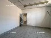 se renta casa de 1 planta en avenida principal