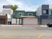 se renta casa de 2 pisos amueblada en rincon del mar