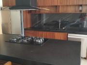 SE RENTA CASA DE 2 RECAMARAS CON ALBERCA FRENTE A CAMPO...