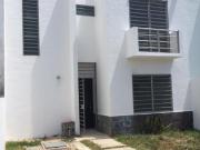 Se Renta Casa de 3 Recamaras en Fraccionamiento Privado...