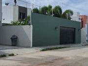 SE RENTA CASA DE 4 HABITACIONES SEMIAMUEBLADA CON...