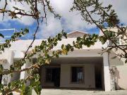 Se RENTA Casa de dos pisos en Paraíso Iguana con...