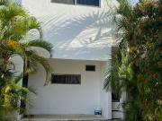SE RENTA CASA DE UN PISO. RESIDENCIAL JADE. Cancùn, Q. Roo