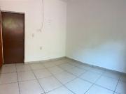 Se renta casa de una planta en Col Las Palmas