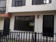 SE RENTA CASA DUPLEX EN EL BARRIO PADRE VALENCIA