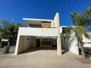 Se RENTA casa en Amorada Residencial