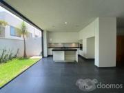 Se renta casa en Bosques vallarta, Zapopan, Jalisco....
