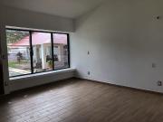 Se renta casa en laureles de un solo piso