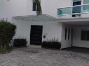 SE RENTA CASA EN LOMAS DE ANGELOPOLIS PUEBLA
