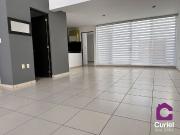 SE RENTA CASA EN QUERETARO JURIQUILLA REC. EN PLANTA BAJA