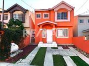 SE RENTA CASA EN RESIDENCIAL LA ESMERALDA