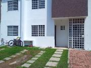 SE RENTA CASA EN RESIDENCIAL LOS OLIVOS, PLAYA DEL CARMEN