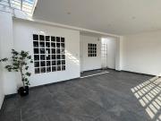 SE RENTA CASA EN RESIDENCIAL SANTA, SEMIAMUEBLADA,...