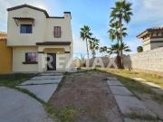 SE RENTA CASA EN RESIDENCIAL SEGOVIA