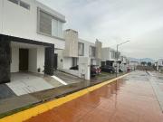 Se renta casa en San Isidro Juriquilla, Querétaro