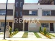 SE RENTA CASA EN VILLAS DEL FRESNO