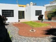 SE RENTA CASA PARA OFICINAS O CONSULTORIOS A UNA CUADRA...