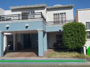 Se RENTA casa semi equipada en Bosques del sol, privada...