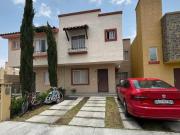 SE RENTA CASA SIN AMUEBLAR EN FRACCIONAMIENTO REAL MADEIRA