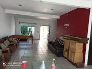 SE RENTA CASA SOLA COLONIA AHUATEPEC