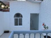 SE RENTA CONSULTORIO EN PRIMER PISO EN EL CENTRO