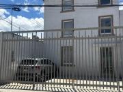Se renta departamento a una cuadra de San Javier en Pachuca
