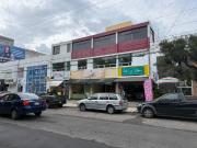 Se renta departamento dos recamaras sobre avenida Lázaro...