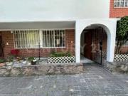 Se Renta departamento en Av Centenario