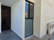 SE RENTA DEPARTAMENTO NUEVO EN PLANTA BAJA CON ALBERCA...