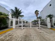 SE RENTA EN VILLA MARINO CASA CON AMPLIACION 3 REC 2.5...