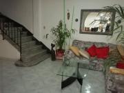 SE RENTA ESTUDIO/HABITACION ENORME EN CASA EN ZONA DE LA...