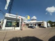 Se RENTA local comercial en sector Santa Fe