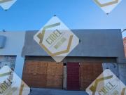 Se renta local comercial ubicado en una de las...