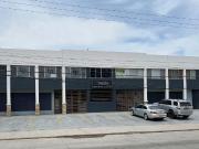 Se renta local de 30 m2 en Plaza Benítez