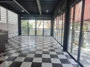 Se renta Loft totalmente abierto con baño y...