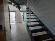 se renta moderna casa en privada