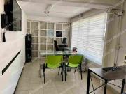 SE RENTA oficina o local comercial en planta alta