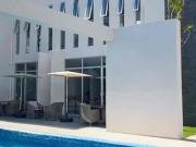 SE RENTA PENTHOUSE CON ROOF GARDEN PRIVADO SEMIAMUEBLADO...