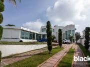 SE RENTA RESIDENCIA EN EL MIRADOR DE LA CALERA