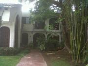 SE RENTA RESIDENCIA UBICADA EN EL BOULEVARD BELISARIO...